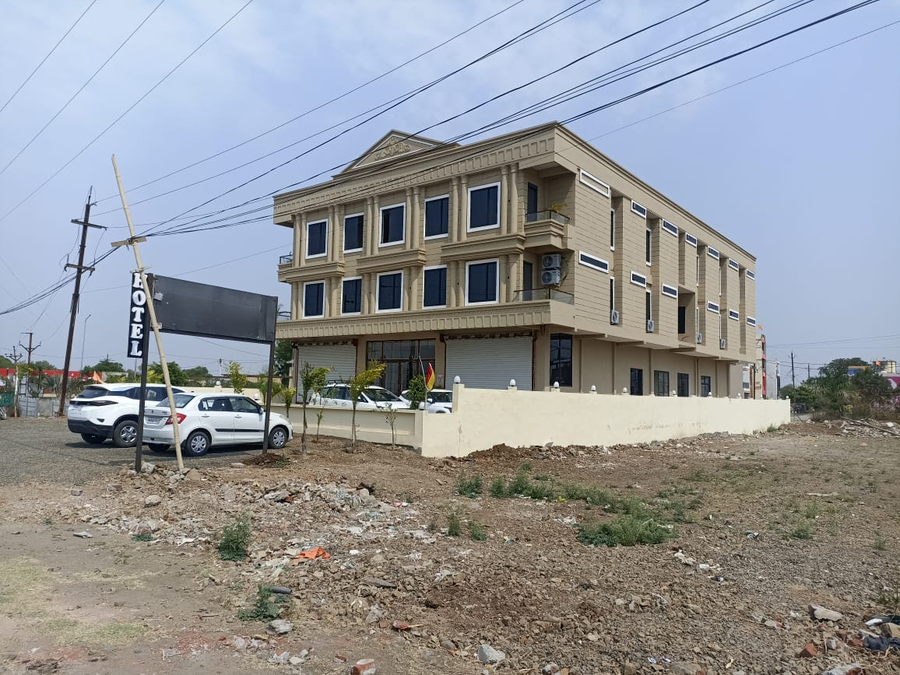 hotel prakhyat