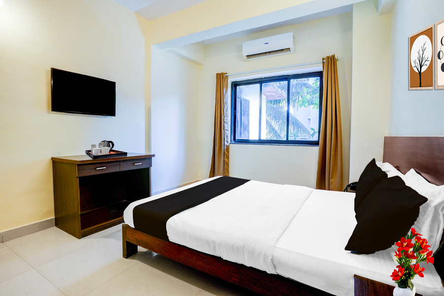 super collection o panjim near miramar beach