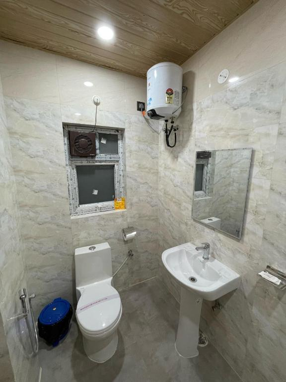 hotel momon