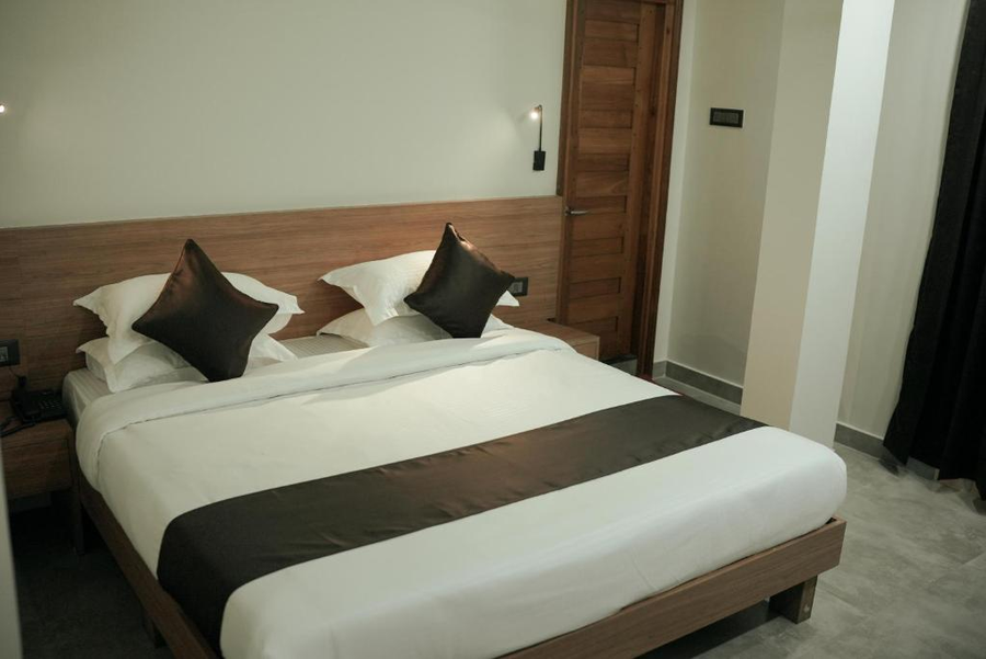 hotel momon
