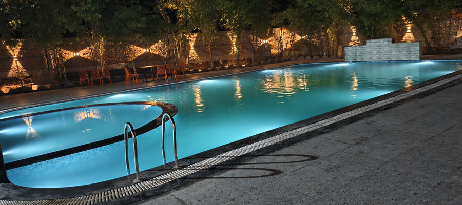 Bandhavgarh Tiger Resort,,4 star