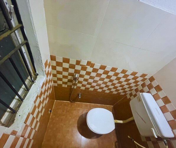 h k residency near kalakshetra