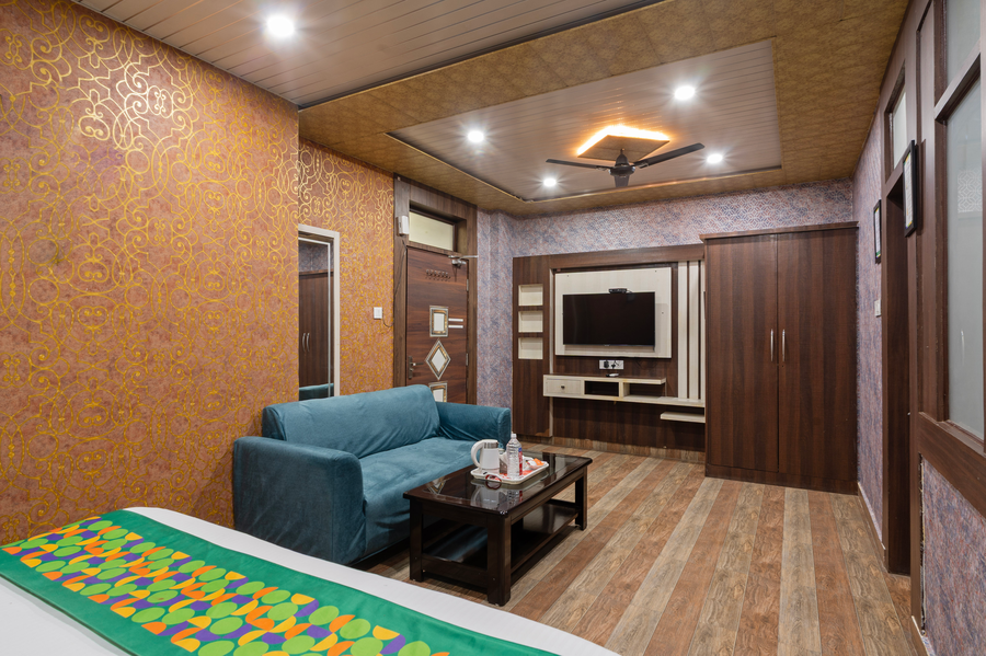 treebo saumendra residency