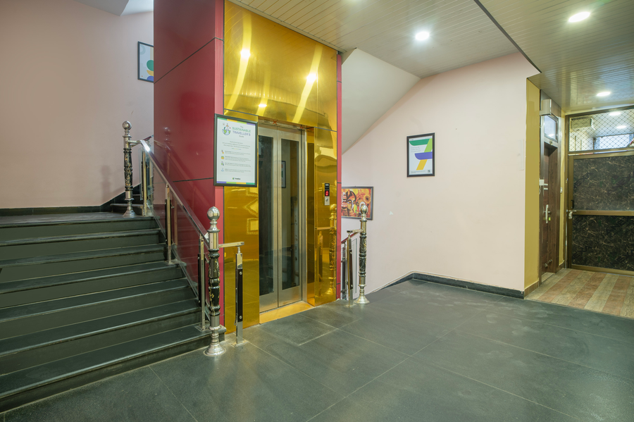 treebo saumendra residency