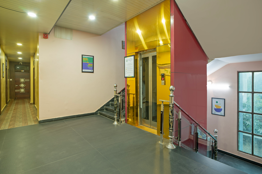 treebo saumendra residency