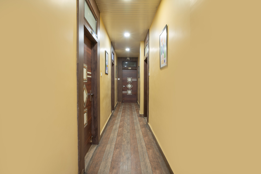 treebo saumendra residency