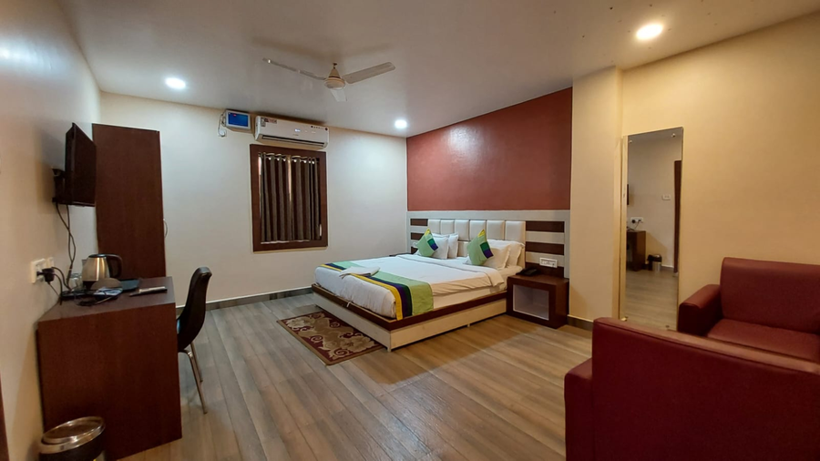 Hotel Paradise Convention By Morservices,Mancheswar Industrial Estate, Bhubaneswar,3 star