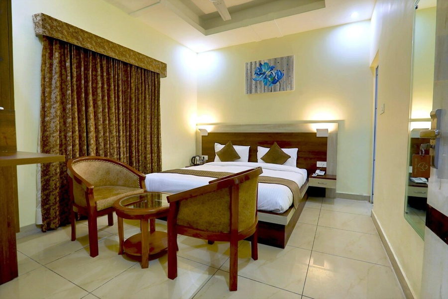 hotel the glory