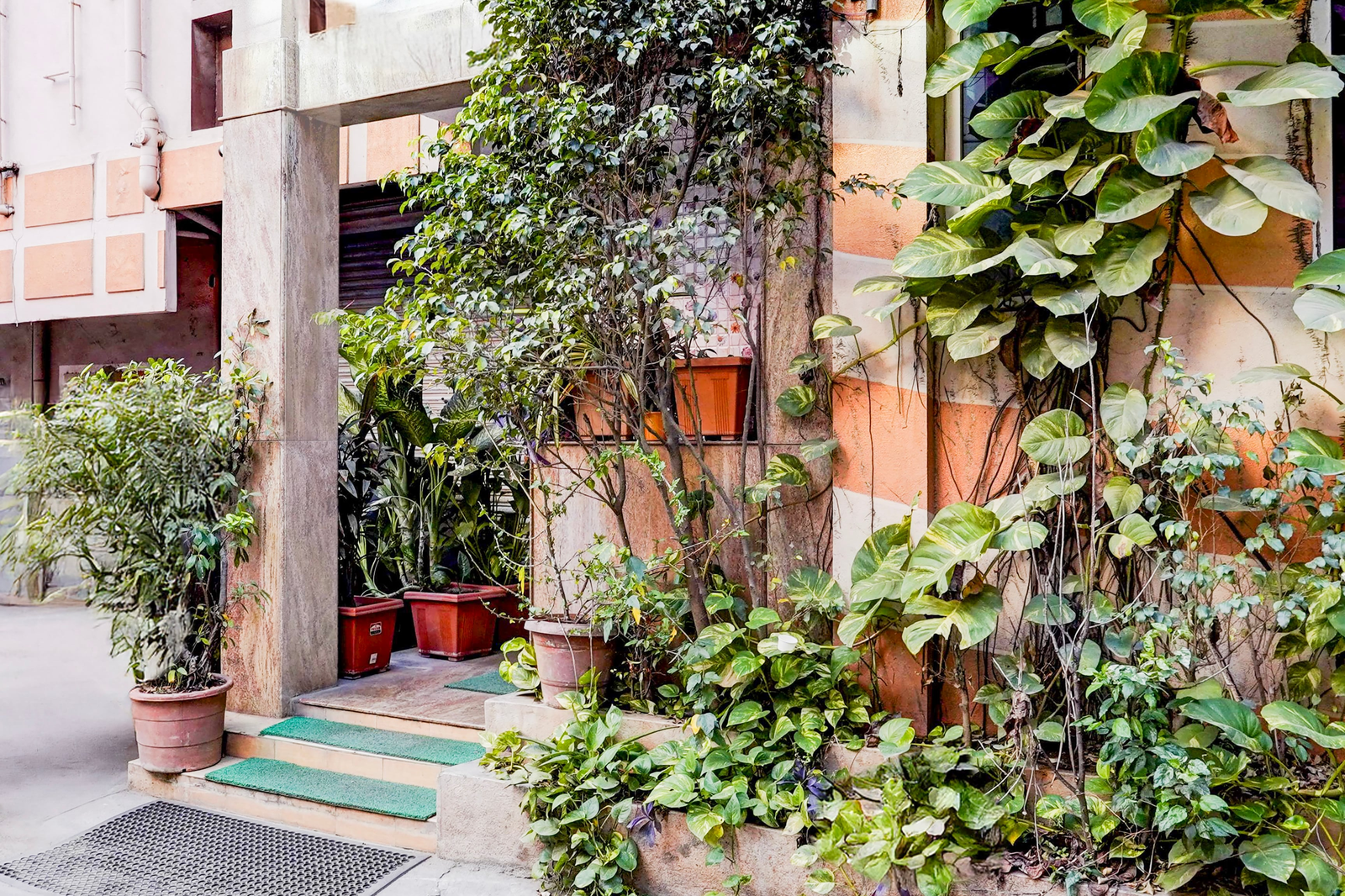 Super Hotel O Arcot Road Porur,,3 star