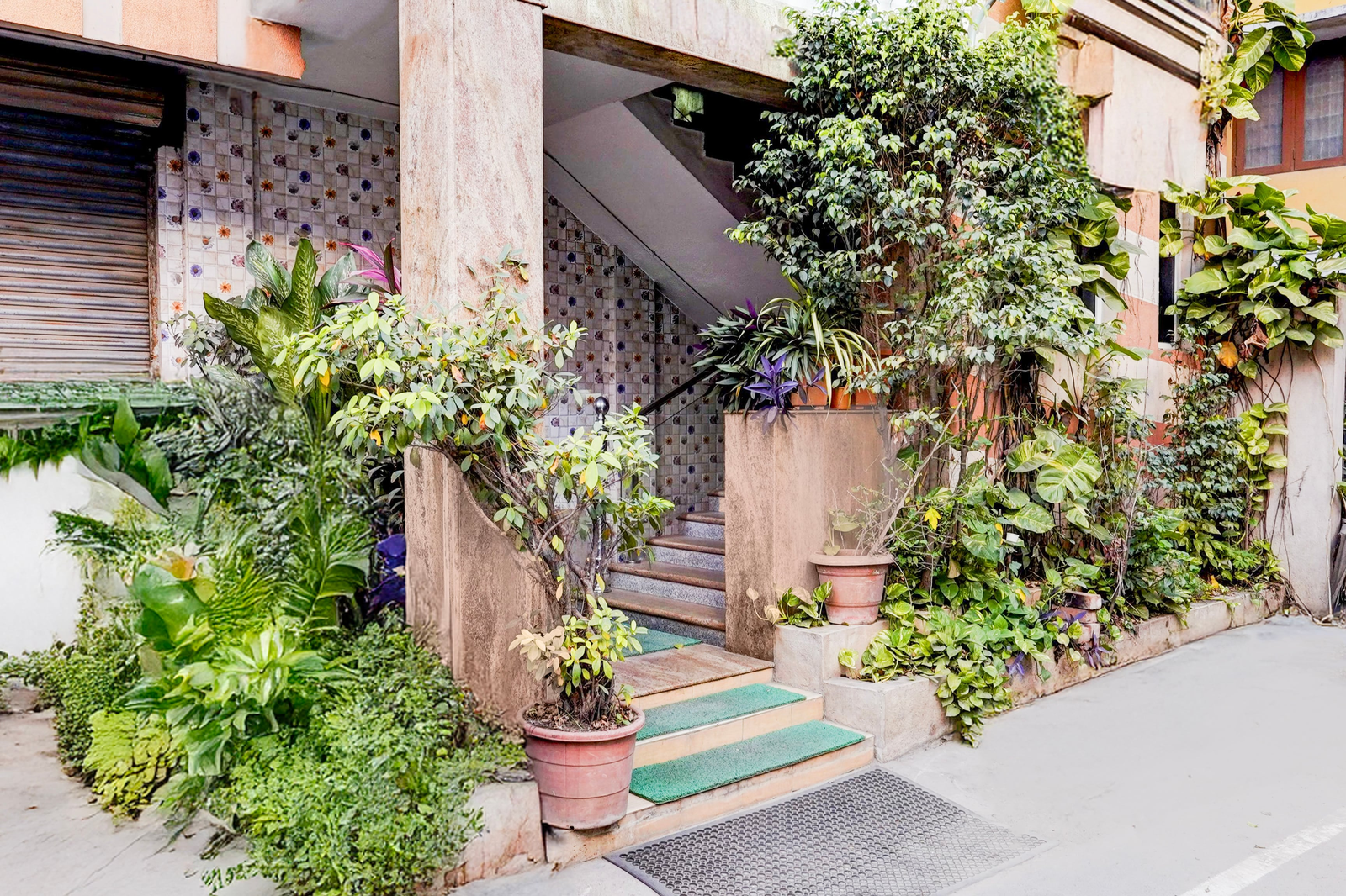 Super Hotel O Arcot Road Porur,,3 star