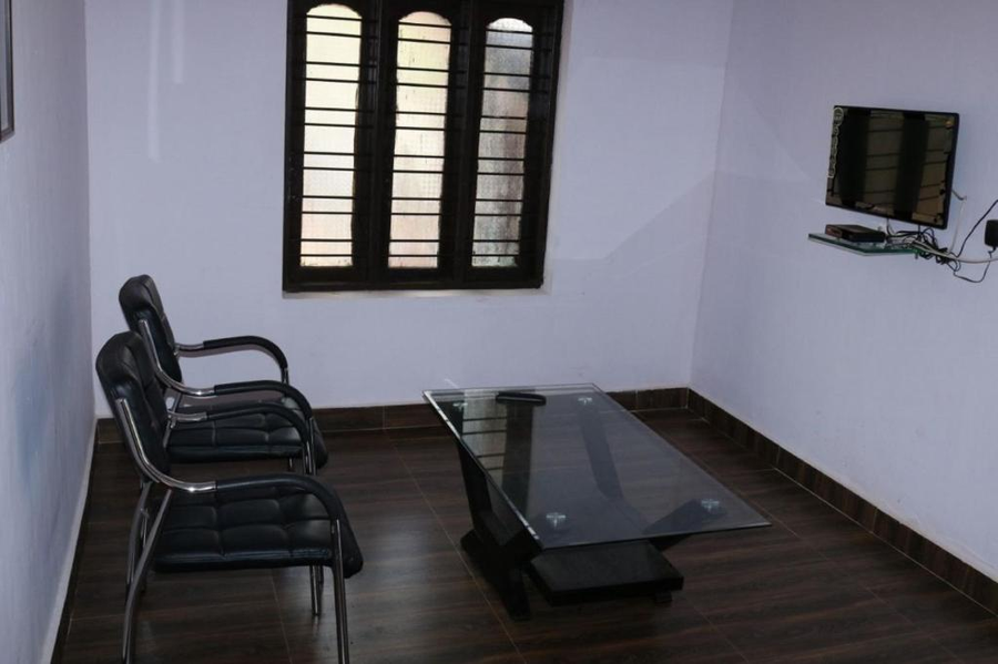 d signature homestay by lexstays