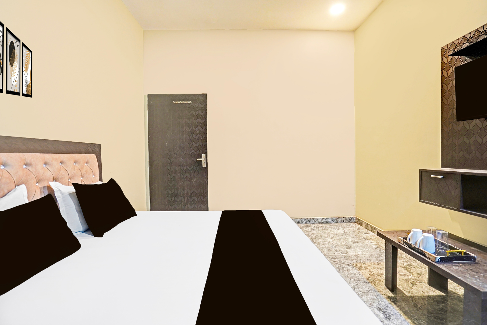 hotel o mansarovar sector 8 formerly hotel kv palace