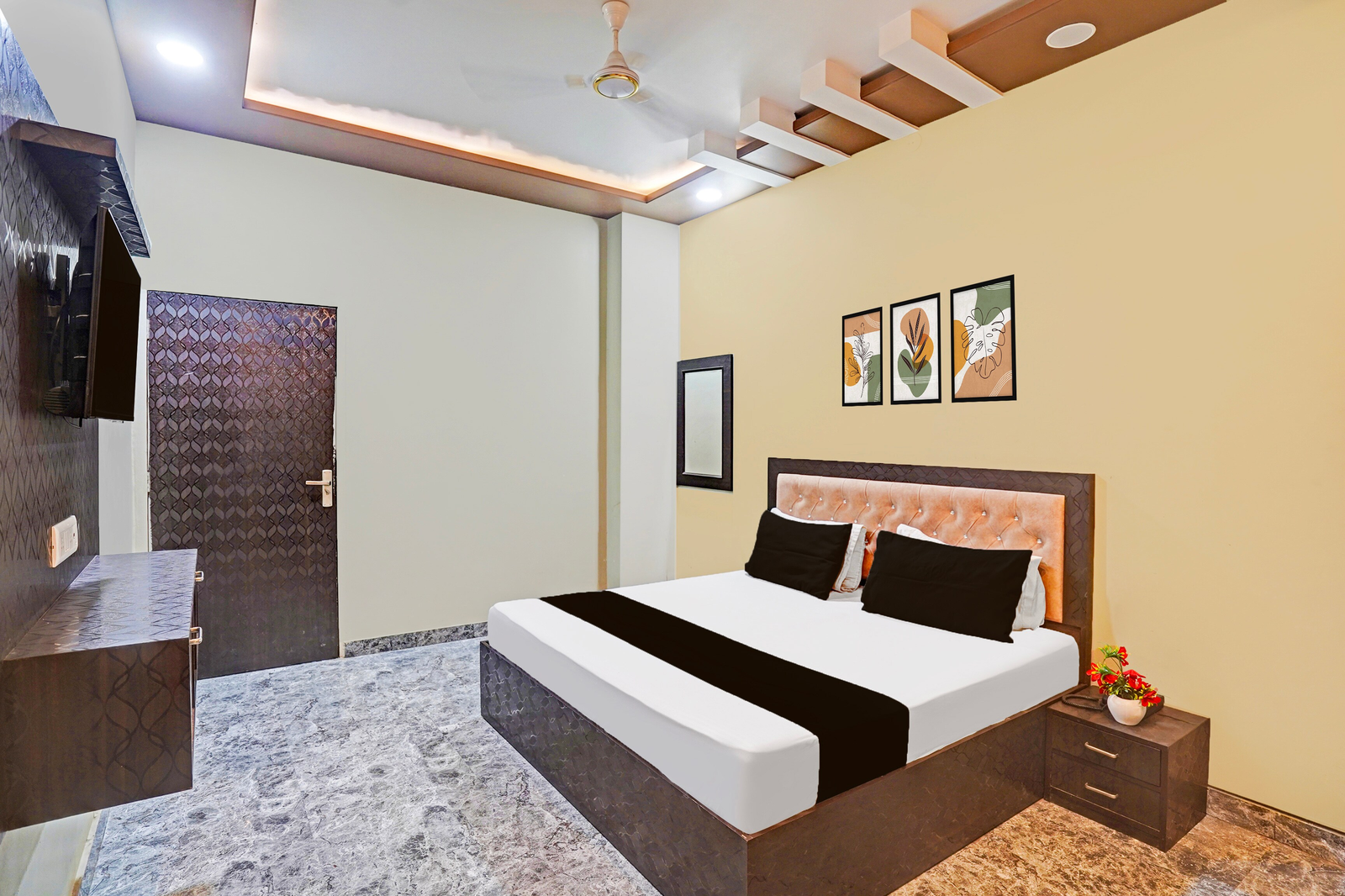 hotel o mansarovar sector 8 formerly hotel kv palace