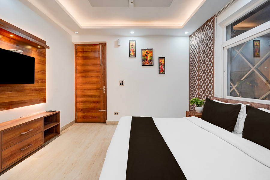 super townhouse haridwar road near rispana pul dehradun