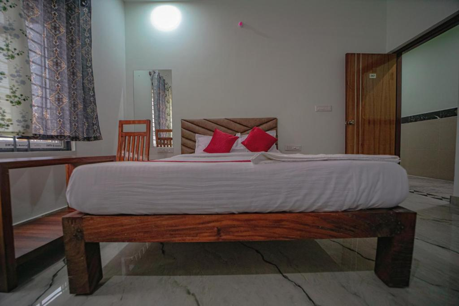 pph living jai maruthi boardingandlodging