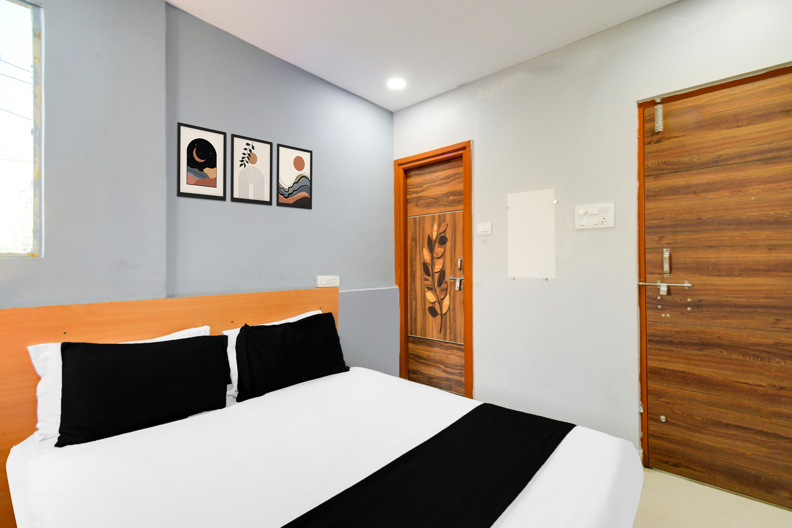 hotel o moula ali near amr planet