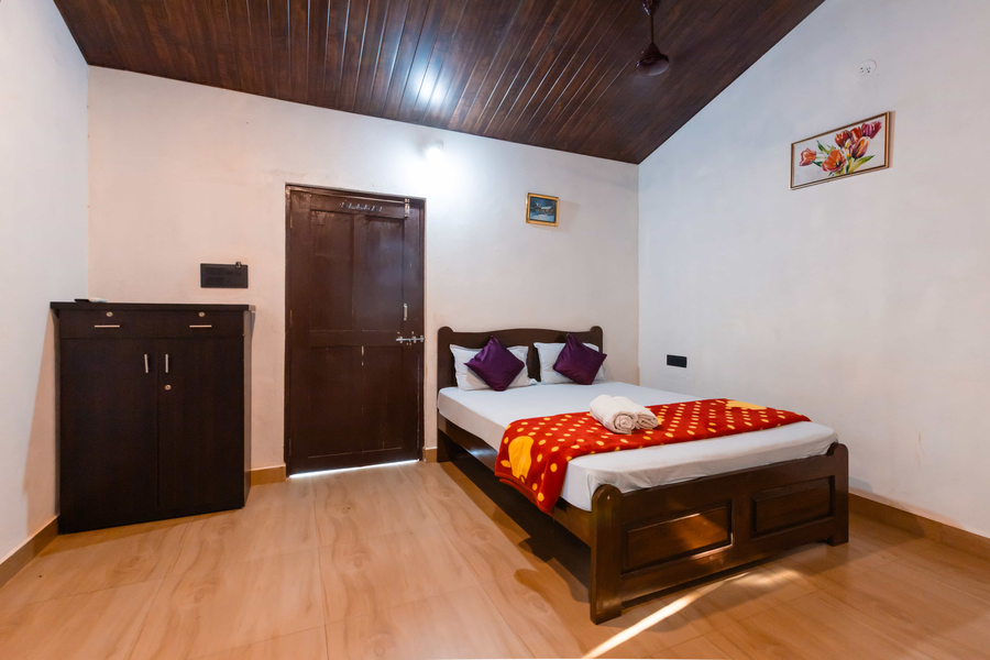 peacock cottages with private pool saligao