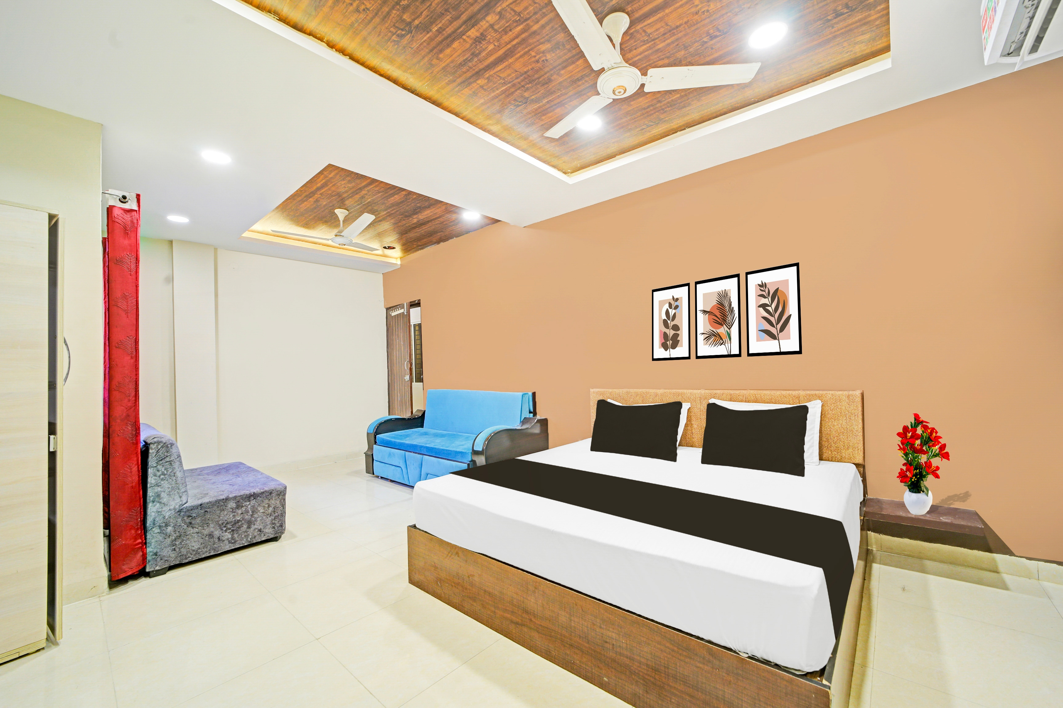Super Collection O Ring Road Bhawarkua Indore,INDRA PURI COLONY,3 star