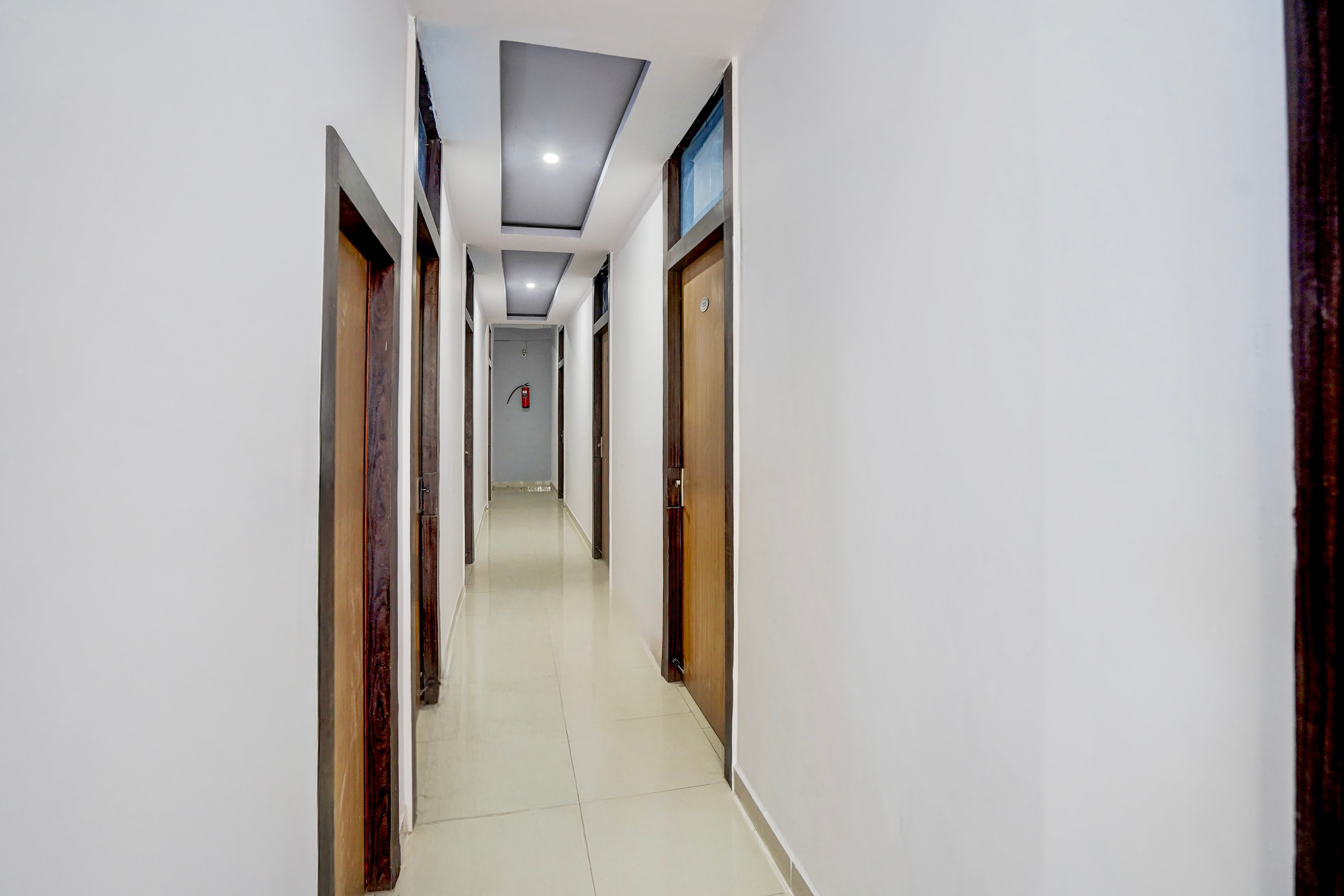 super hotel o gomti nagar near amity formerly hotel green apple