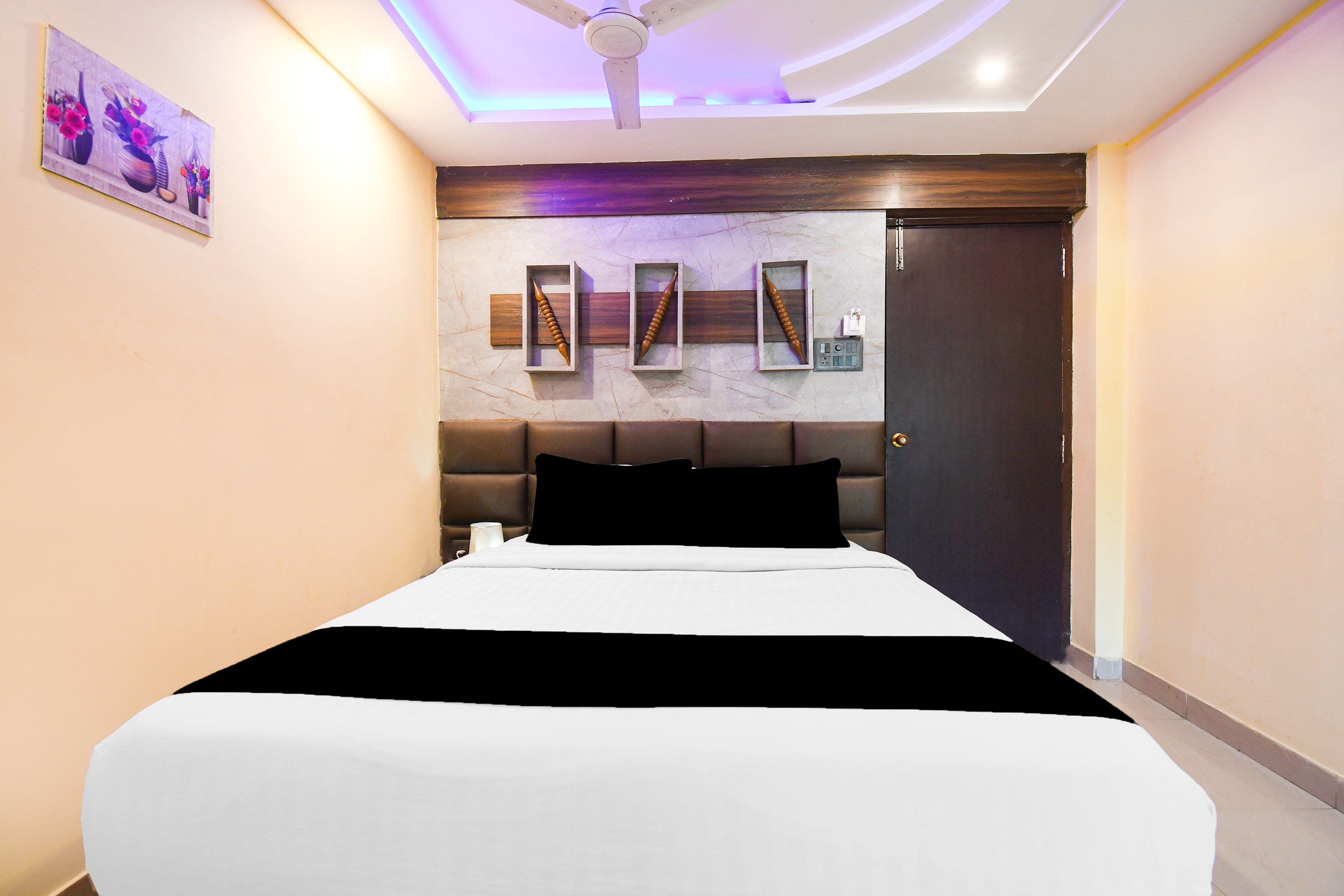 super collection o hirak road dhanbad formerly hirak inn