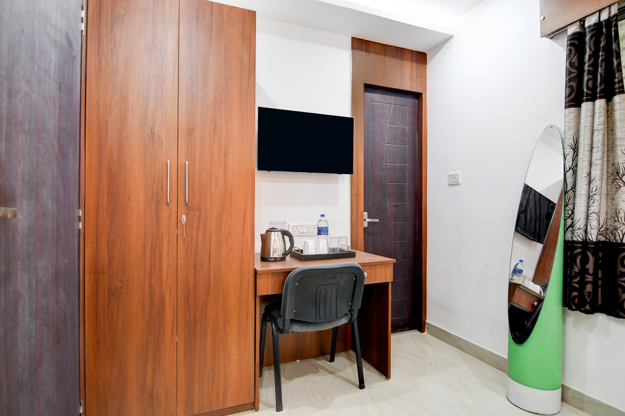 super collection o chinar park near airport