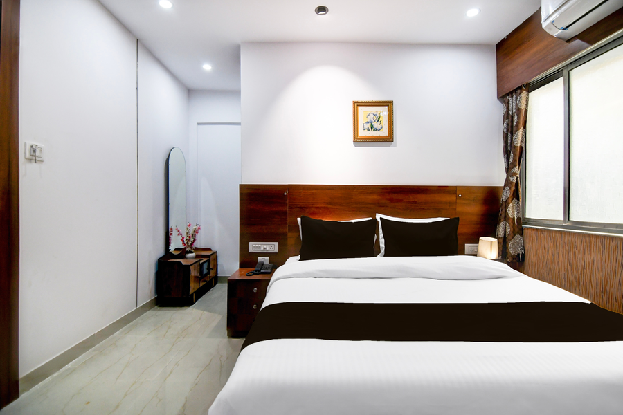 super collection o chinar park near airport