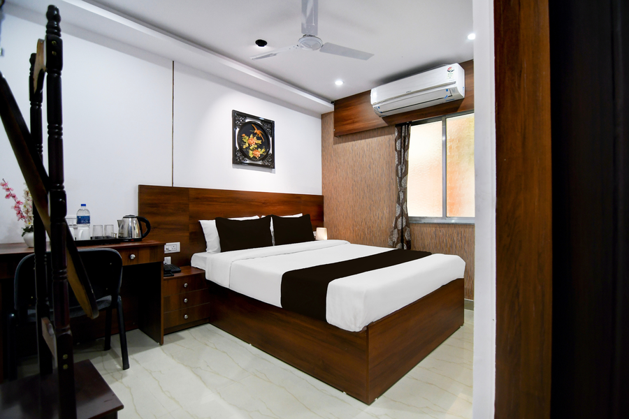 super collection o chinar park near airport