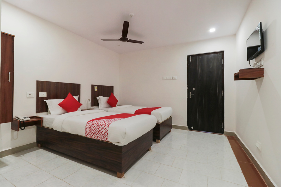 hotel o akshaya elite