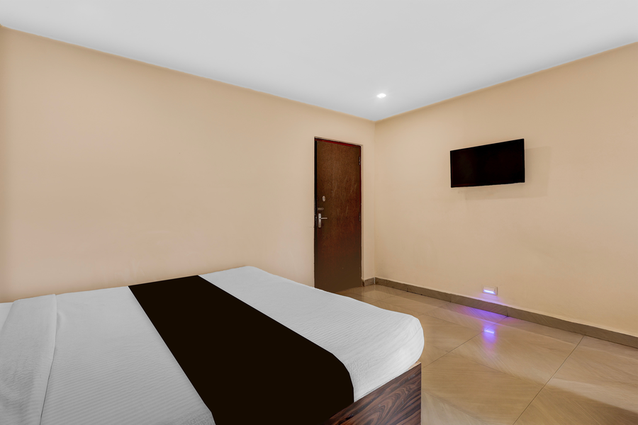 super hotel o akshaya elite
