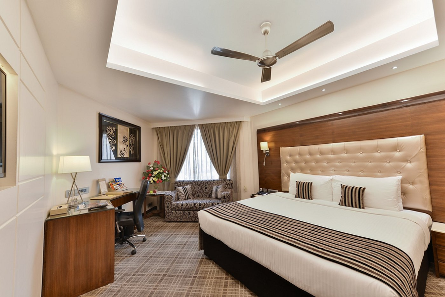 Hotel K.C. Residency,Residency Road,4 star