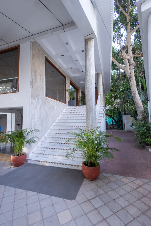 hotel pravasa stay