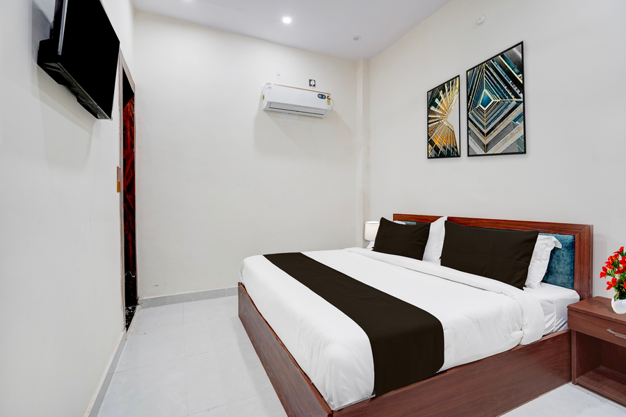 hotel o shree ji puram near prem mandir