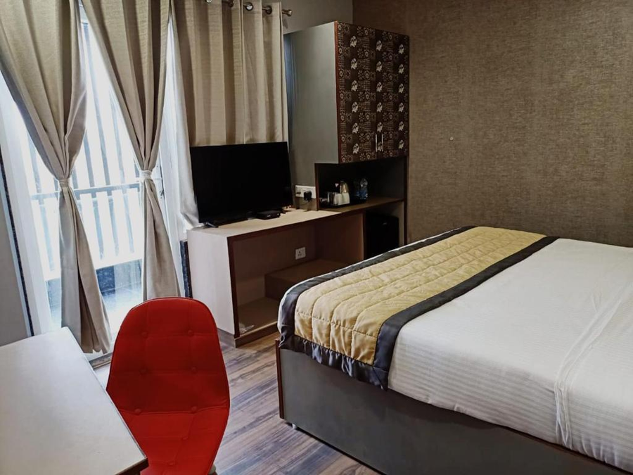 western blu paschim vihar