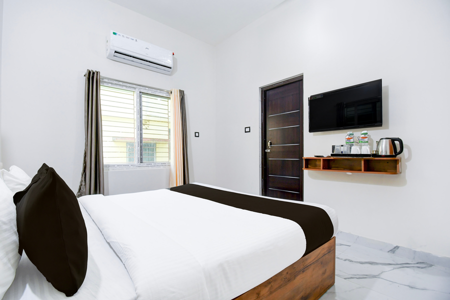 super collection o vip road near golden beach