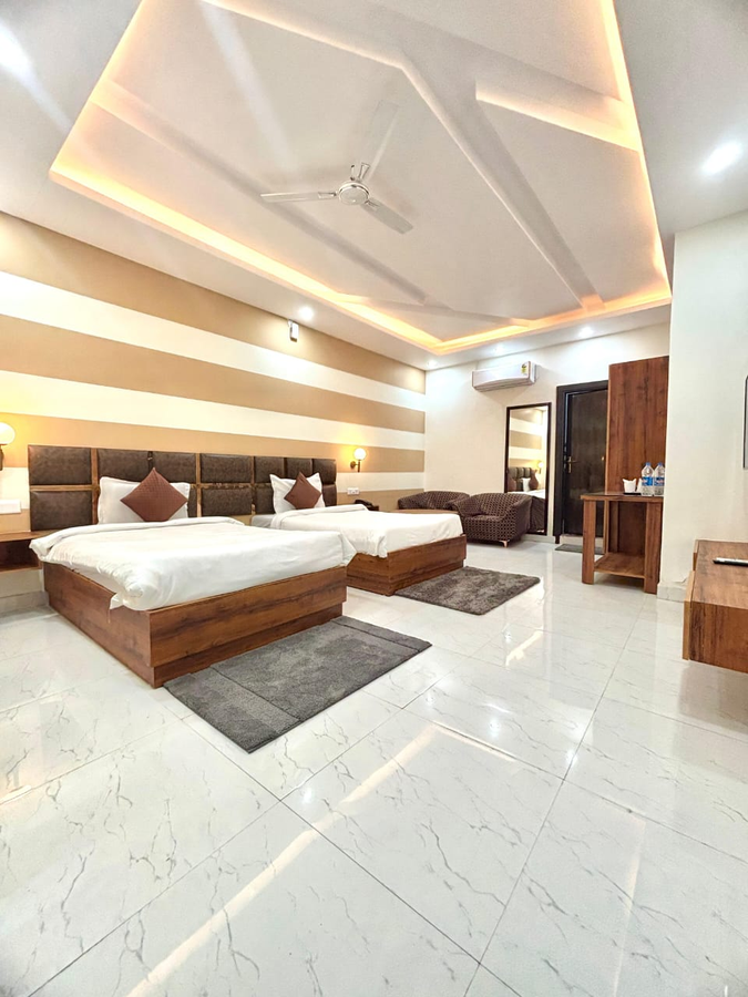 hotel green plaza