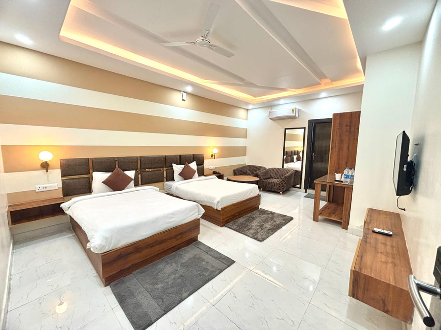 hotel green plaza