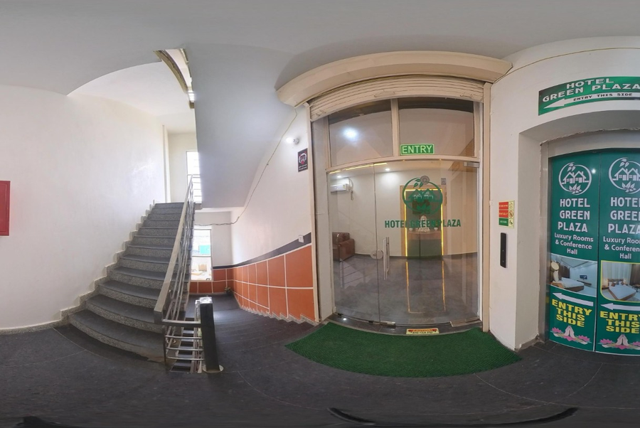 hotel green plaza