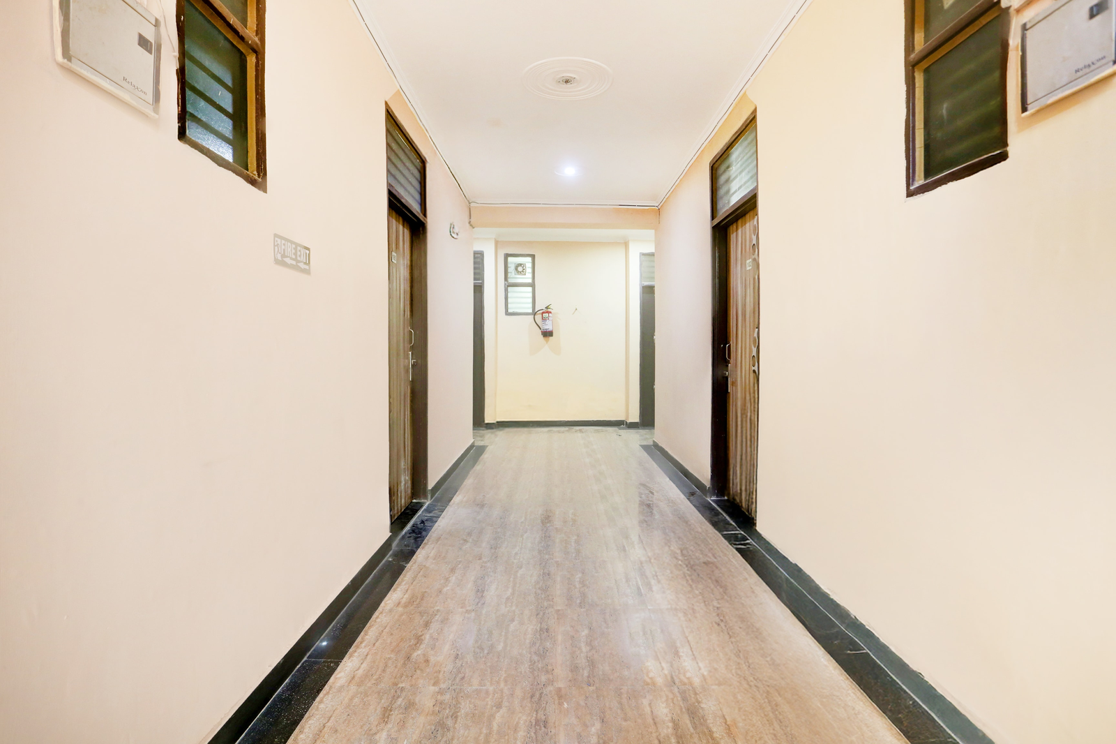 hotel o sheetla colony