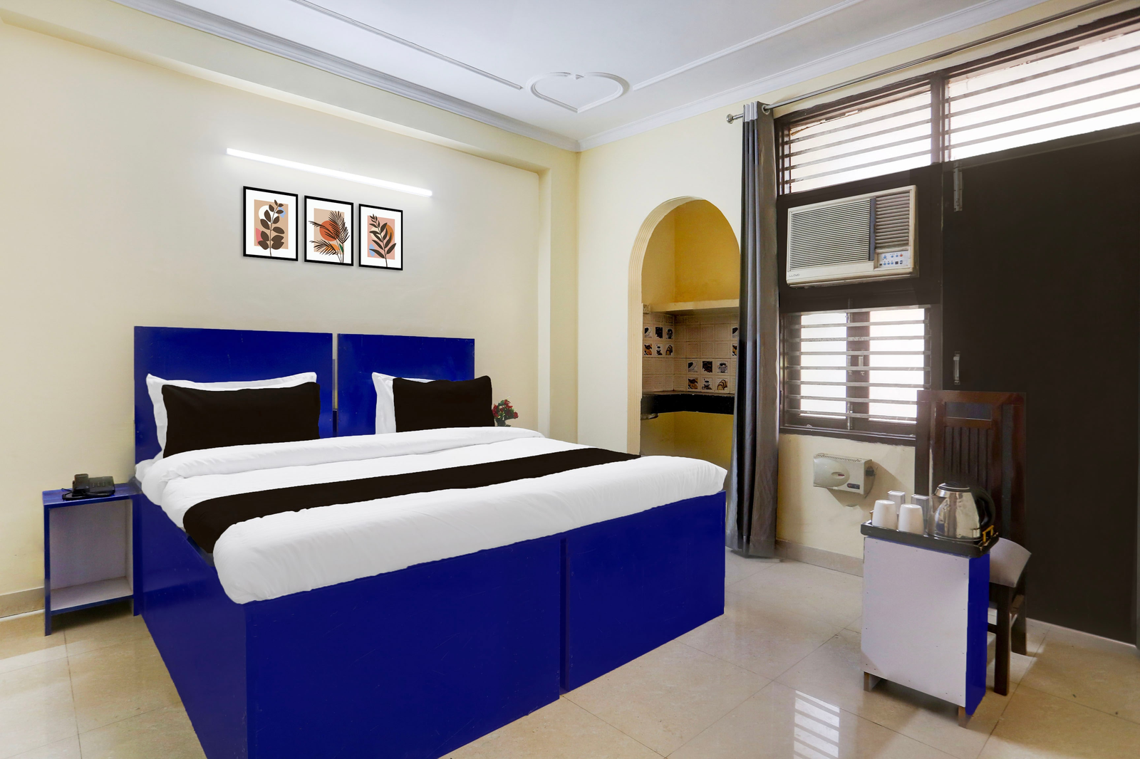 hotel o sheetla colony