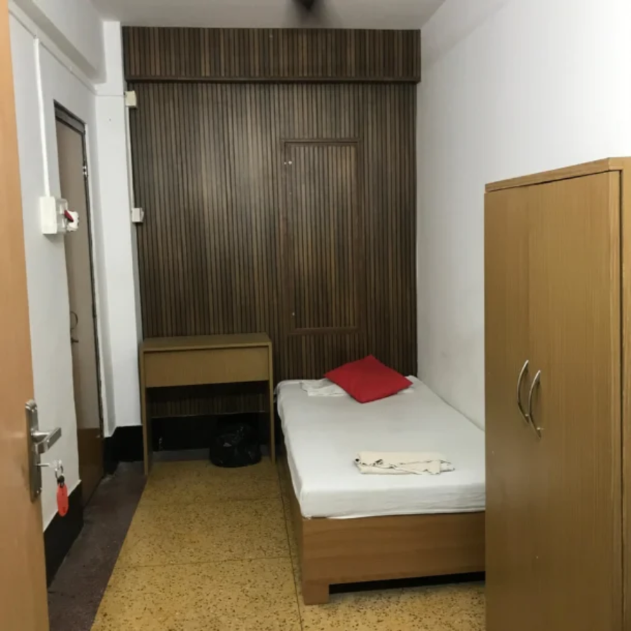 hotel aaghnya