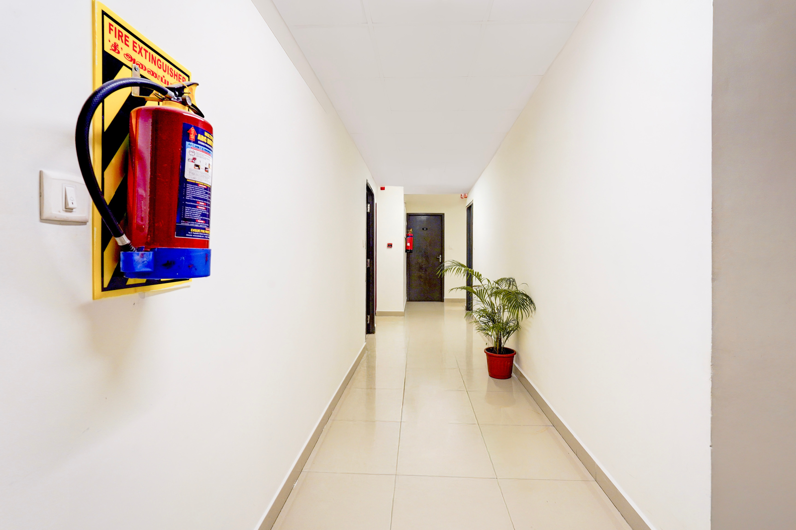 Super Townhouse Nanganallur Near Chennai Airport,Chennai|South Chennai,3 star