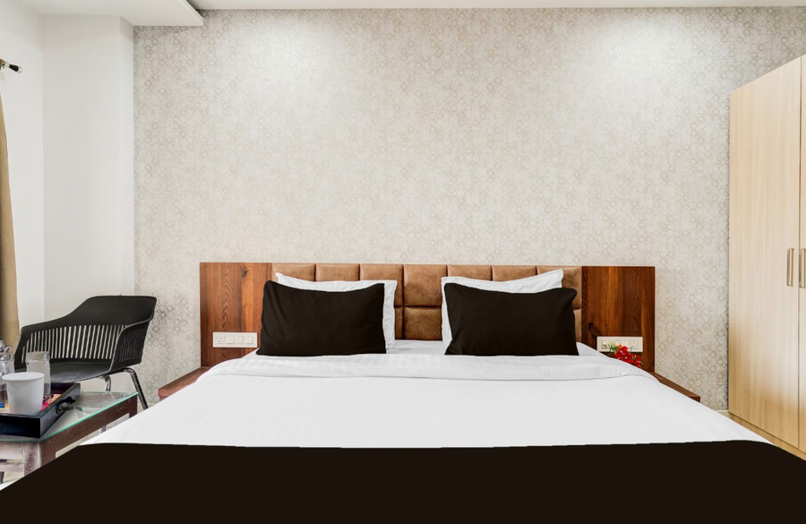 super townhouse oak dlf newtown formerly south square