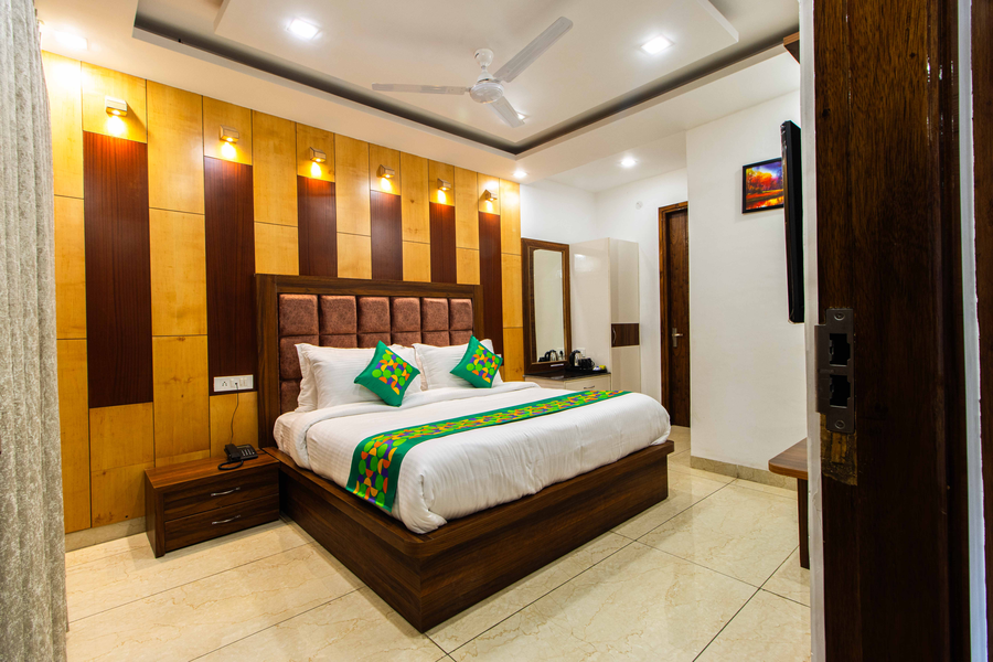 treebo hilldaar dalhousie