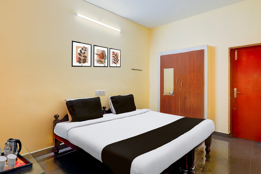 super hotel o poigai near airport
