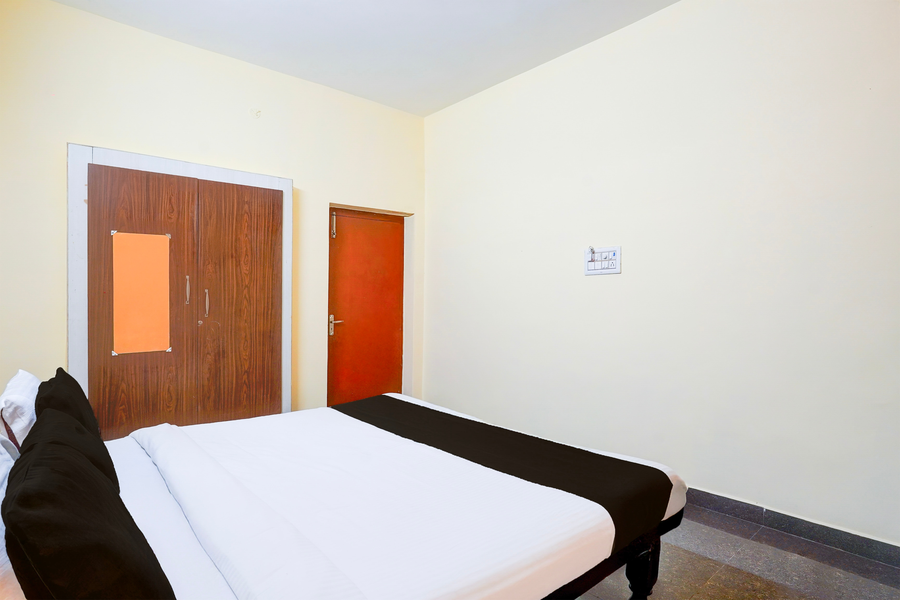 super hotel o poigai near airport
