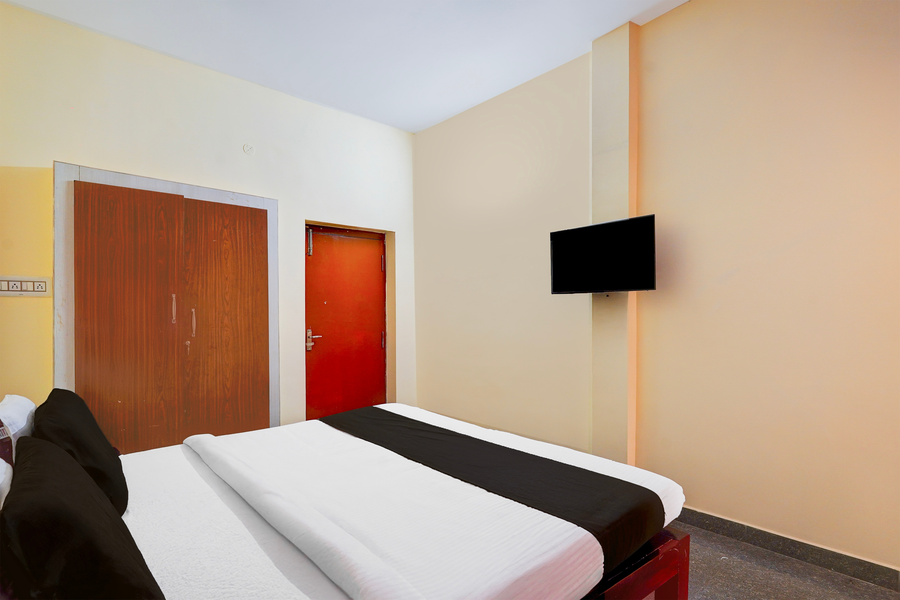super hotel o poigai near airport
