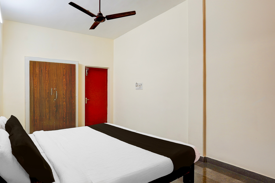 super hotel o poigai near airport