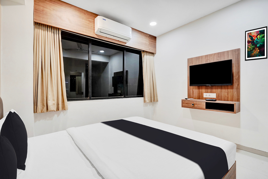 super collection o kudasan gandhinagar formerly hotel royal mansion