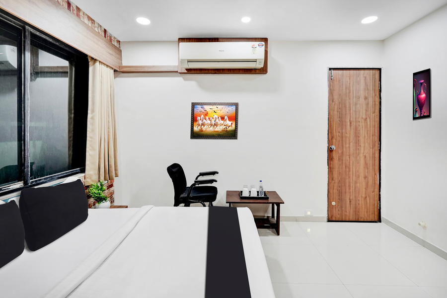 super collection o kudasan gandhinagar formerly hotel royal mansion