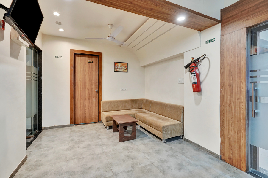 super collection o kudasan gandhinagar formerly hotel royal mansion